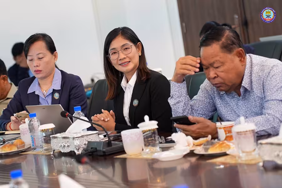 ឯកឧត្តមកិត្តិសង្គហបណ្ឌិត គន់ គីម ដឹកនាំកិច្ចប្រជុំគណៈកម្មការចំពោះកិច្ចដឹកនាំរៀបចំមហាសន្និបាតវិសាមញ្ញតំណាងសមាគមអតីតយុទ្ធជនទូទាំងប្រទេស - Image 11