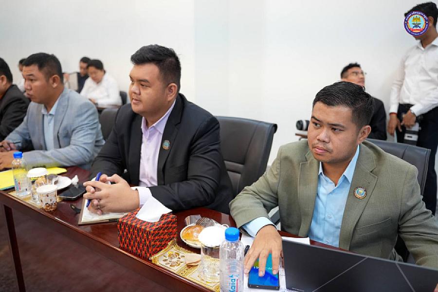 ឯកឧត្តមកិត្តិសង្គហបណ្ឌិត គន់ គីម ដឹកនាំកិច្ចប្រជុំគណៈកម្មការចំពោះកិច្ចដឹកនាំរៀបចំមហាសន្និបាតវិសាមញ្ញតំណាងសមាគមអតីតយុទ្ធជនទូទាំងប្រទេស - Image 15