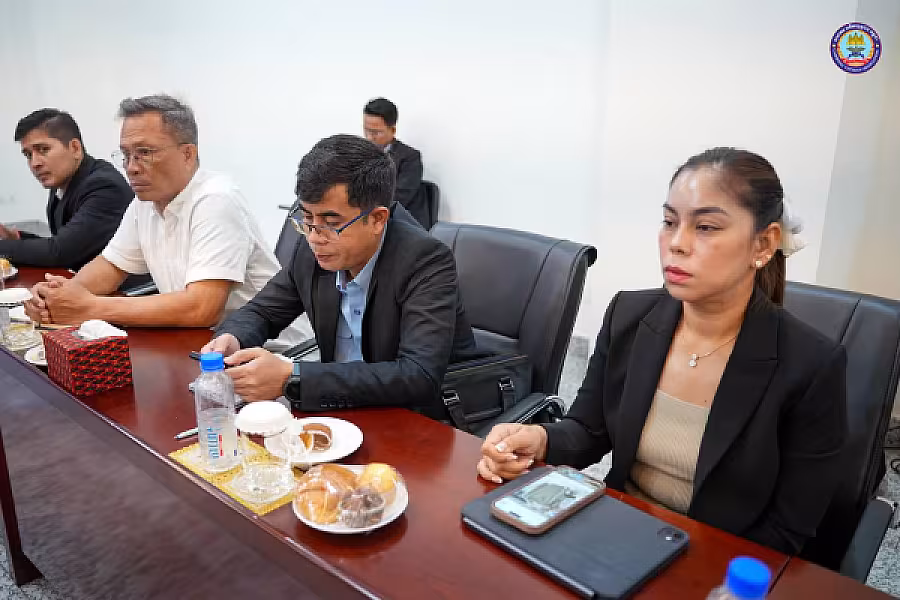 ឯកឧត្តមកិត្តិសង្គហបណ្ឌិត គន់ គីម ដឹកនាំកិច្ចប្រជុំគណៈកម្មការចំពោះកិច្ចដឹកនាំរៀបចំមហាសន្និបាតវិសាមញ្ញតំណាងសមាគមអតីតយុទ្ធជនទូទាំងប្រទេស - Image 16