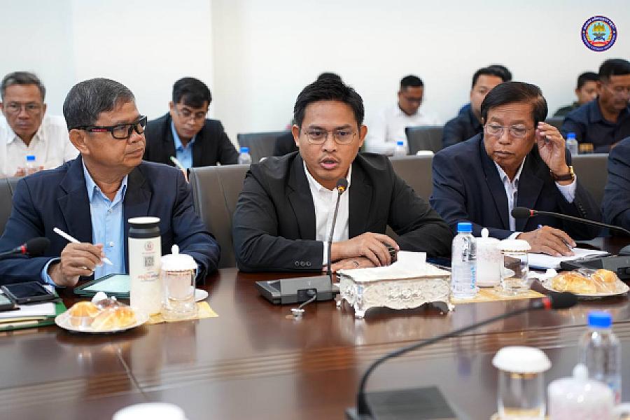 ឯកឧត្តមកិត្តិសង្គហបណ្ឌិត គន់ គីម ដឹកនាំកិច្ចប្រជុំគណៈកម្មការចំពោះកិច្ចដឹកនាំរៀបចំមហាសន្និបាតវិសាមញ្ញតំណាងសមាគមអតីតយុទ្ធជនទូទាំងប្រទេស - Image 17