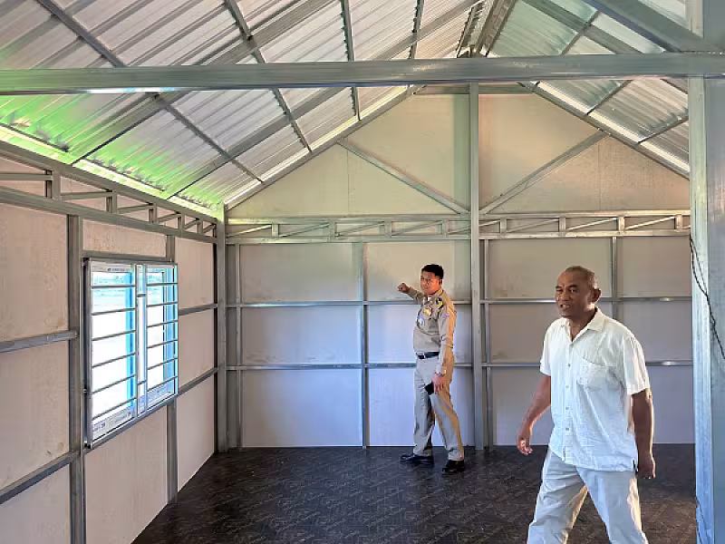 អ.ន.ក.ខេត្តបាត់ដំបង ចុះពិនិត្យផ្ទះសាងសង់រួចរាល់ជូនសមាជិក - Image 2