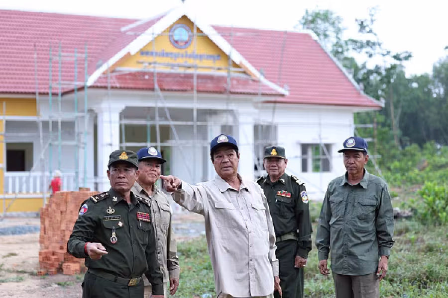 ឯកឧត្តម គន់ គីម អញ្ជើញពិនិត្យវឌ្ឍនភាពសាងសង់ទីស្នាក់ការសមាគមខេត្តព្រះសីហនុ