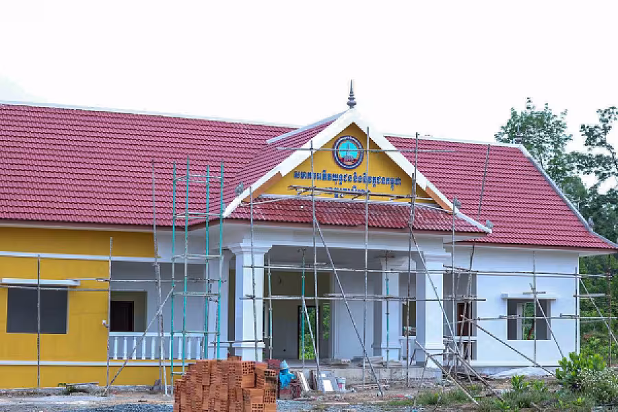 ឯកឧត្តម គន់ គីម អញ្ជើញពិនិត្យវឌ្ឍនភាពសាងសង់ទីស្នាក់ការសមាគមខេត្តព្រះសីហនុ - Image 10