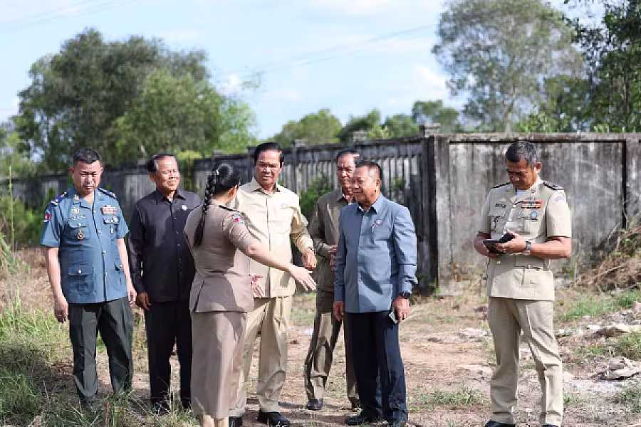 ឯកឧត្តម គន់ គីម អញ្ជើញពិនិត្យទីតាំងដីសាងសង់ទីស្នាក់ការសមាគមខេត្តកោះកុង - Image 2