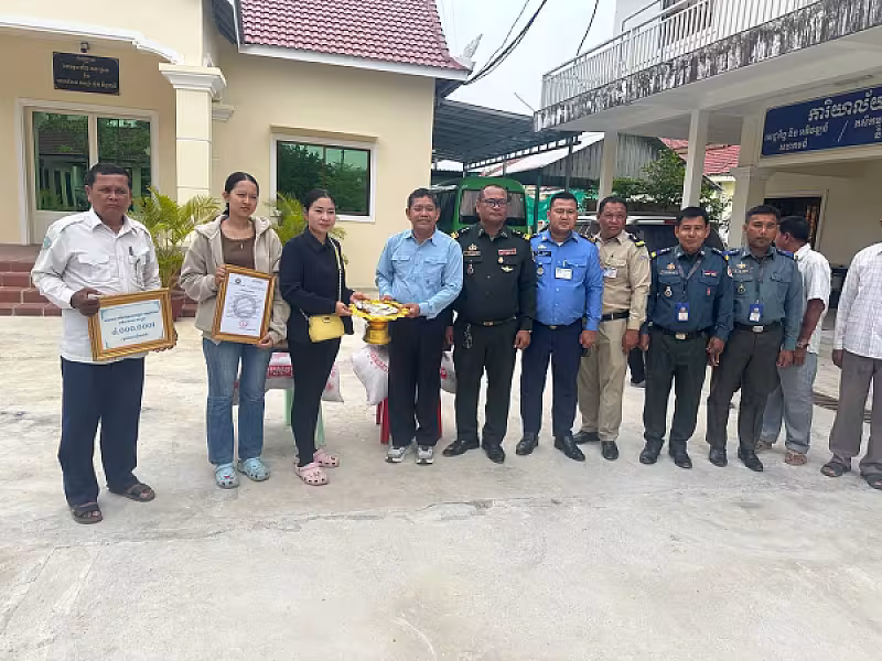 អ.ន.ក.ស្រុកត្រាំកក់ នាំយកថវិកាបេឡាមរណសង្គ្រោះជូនគ្រួសារសមាជិកសមាគមដែលទទួលមរណភាព - Image 2