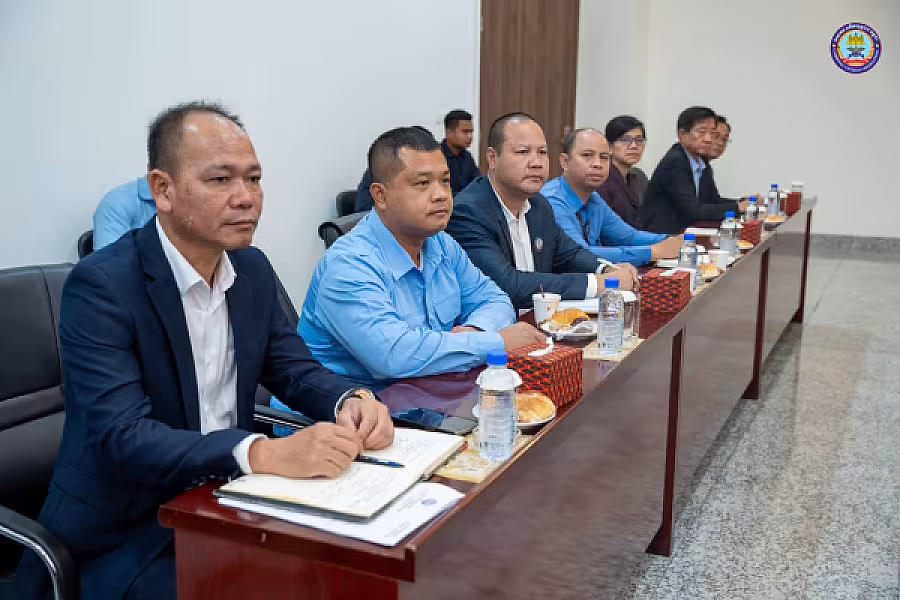 ឯកឧត្តមកិត្តិសង្គហបណ្ឌិត គន់ គីម ដឹកនាំកិច្ចប្រជុំគណៈកម្មការចំពោះកិច្ចដឹកនាំរៀបចំមហាសន្និបាតវិសាមញ្ញតំណាងសមាគមអតីតយុទ្ធជនទូទាំងប្រទេស - Image 26