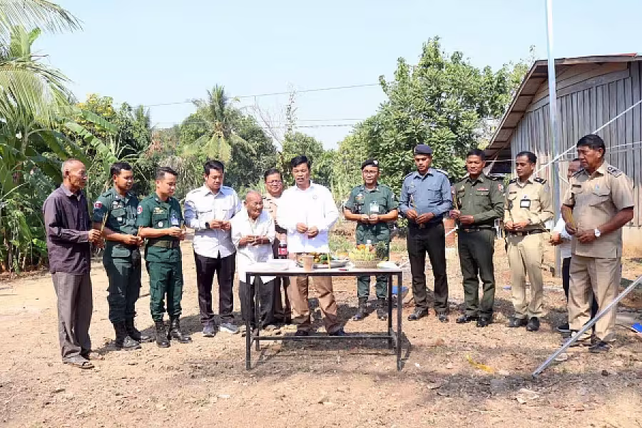 អ.ន.ក.ខេត្តប៉ៃលិន ចាត់ក្រុមការងារចុះសាងសង់ផ្ទះជូនសមាជិកមានជីវភាពខ្វះខាត