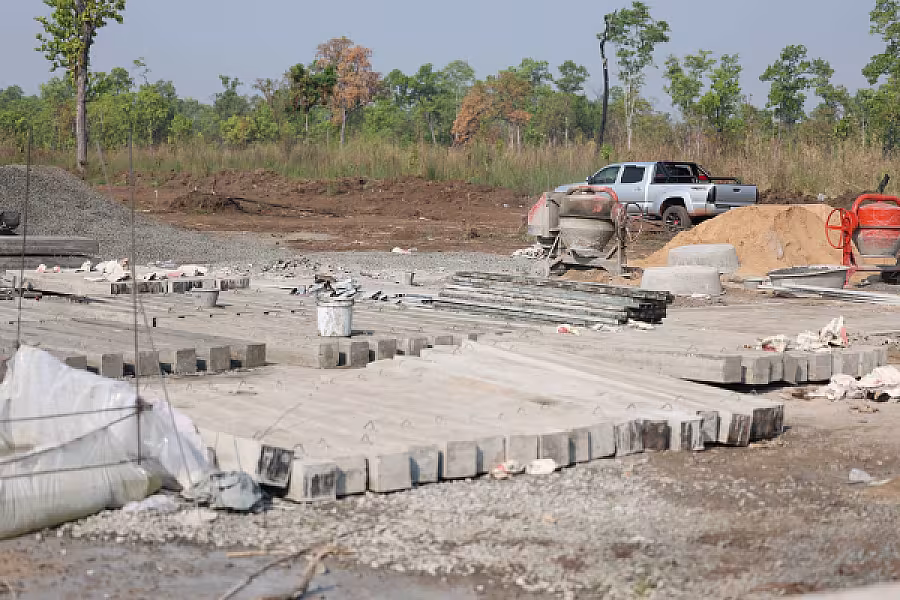 ឯកឧត្តម គន់ គីម អញ្ជើញចុះពិនិត្យវឌ្ឍនភាពសាងសង់ផ្ទះ និងការស្ថាបនាផ្លូវ នៅខេត្តព្រះវិហារ - Image 19