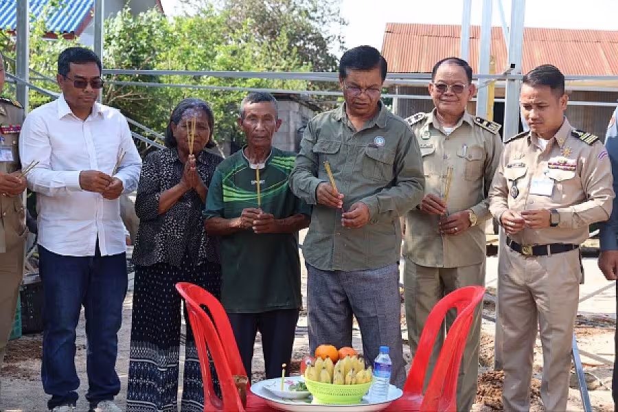 អ.ន.ក. ខេត្តប៉ៃលិនចុះសាងសង់ផ្ទះជូនសមាជិកមានជីវភាពខ្វះខាត