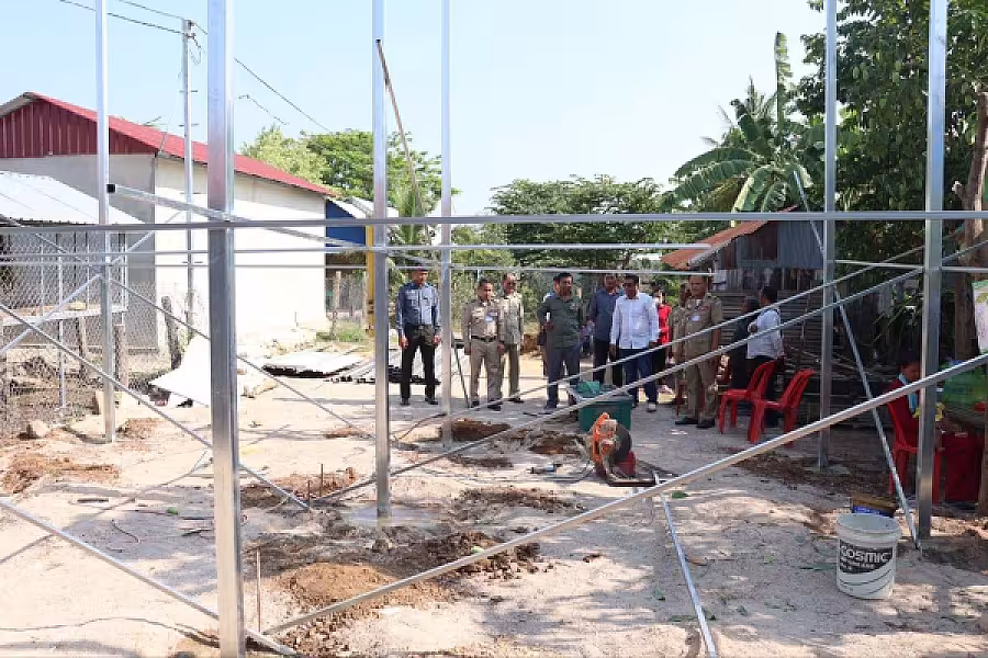 អ.ន.ក. ខេត្តប៉ៃលិនចុះសាងសង់ផ្ទះជូនសមាជិកមានជីវភាពខ្វះខាត - Image 3