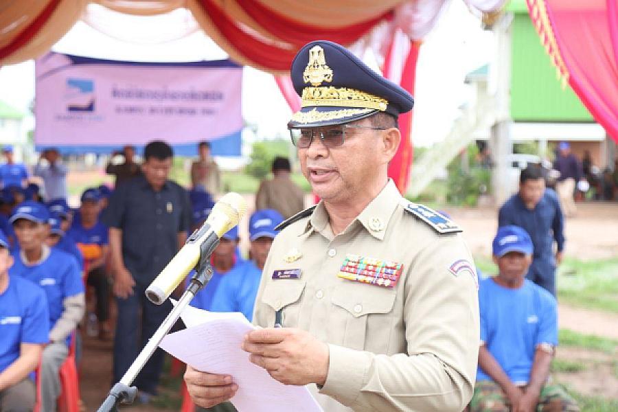 ឯកឧត្តម កិត្តិសង្គហបណ្ឌិត គន់ គីម ប្រគល់ផ្ទះ៣៨ខ្នង ជាអំណោយរបស់សម្ដេចមហាបវរធិបតី ហ៊ុន ម៉ាណែត ជូនអតីតយុទ្ធជន នៅស្រុកពញាក្រែក ខេត្តត្បូងឃ្មុំ - Image 3