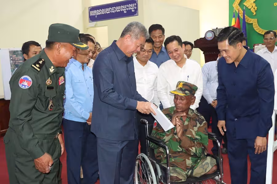 សមាជិក អ.ន.ក.ខេត្តកណ្តាល ចំនួន៥០គ្រួសារបានចាប់ឆ្នោតទទួលផ្ទះ និងដីឡូតិ៍ - Image 6