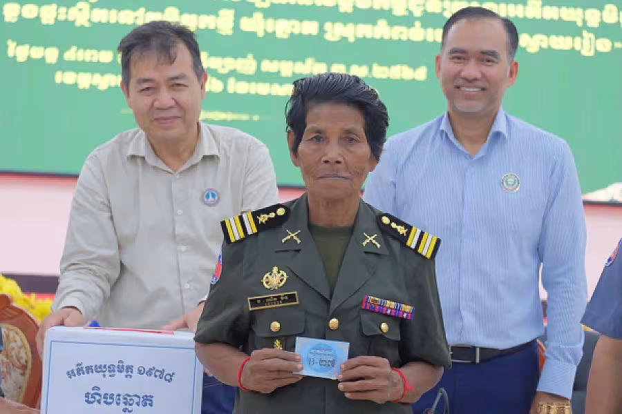 ក្រសួងរៀបចំដែនដីប្រារព្ធពិធីចាប់ឆ្នោតទទួលយកផ្ទះ និងដីឡូត៍លំនៅដ្ឋានជូនគណៈយុទ្ធមិត្តបម្រើកងទ័ពឆ្នាំ១៩៧៨ ចំនួន១២៦ខ្នងផ្ទះ - Image 5