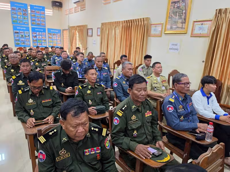 លោកជំទាវ កែ ច័ន្ទមុន្នី អញ្ជើញសំណេះសំណាល និងនាំយកអំណោយជូនអតីតយុទ្ធជន និងនិវត្តជន ខេត្តកំពង់ឆ្នាំង - Image 4