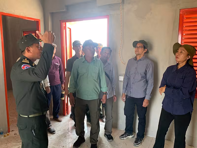 អ.ន.ក.ខេត្តកណ្តាល ដឹកនាំសមាជិក៥០គ្រួសារចុះពិនិត្យមើលដី និងផ្ទះនៅខេត្តកំពង់ឆ្នាំងបន្ទាប់ពីចាប់ឆ្នោតរួច - Image 10