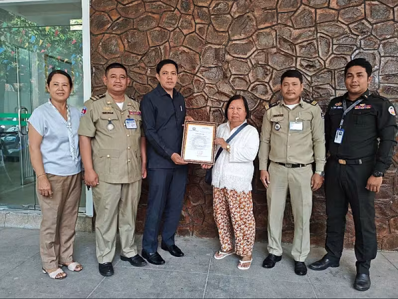 អ.ន.ក. ខណ្ឌច្បារអំពៅ នាំយកថវិកាថវិកាបេឡាមរណសង្គ្រោះជូនគ្រួសារសពសមាជិក ចំនួន ៤គ្រួសារ - Image 2