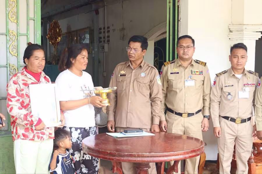 អ.ន.ក.ខេត្តប៉ៃលិន នាំយកថវិកាបេឡាមរណសង្រ្គោះជូនគ្រួសារសមាជិក - Image 4