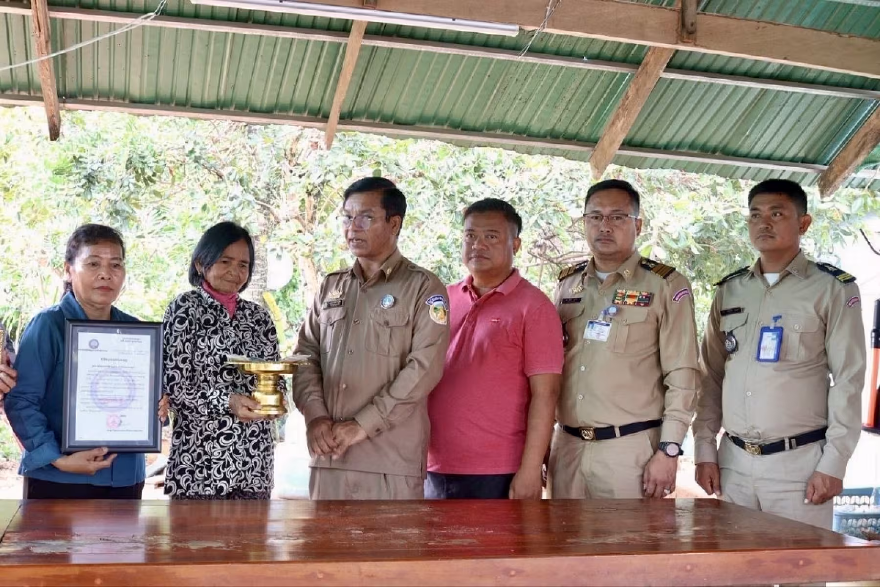 អ.ន.ក.ខេត្តប៉ៃលិន នាំយកថវិកាបេឡាមរណសង្រ្គោះជូនគ្រួសារជាសមាជិក