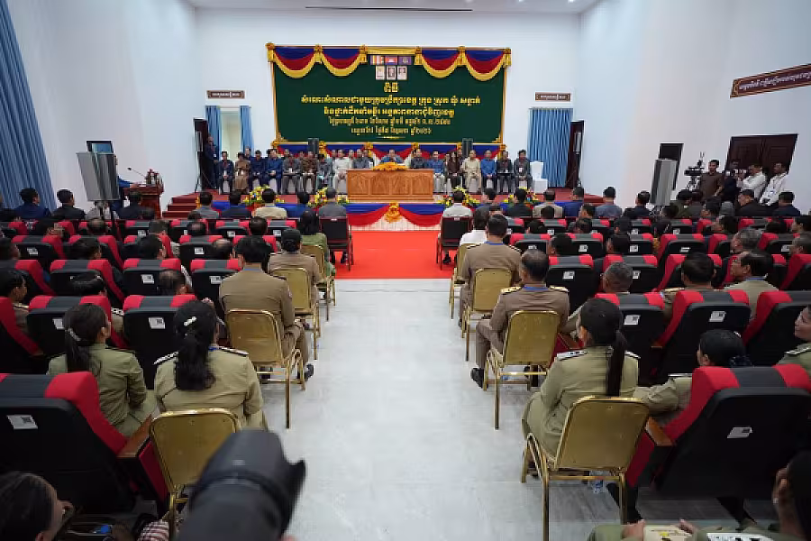 សម្តេចតេជោ ហ៊ុន សែន ជំរុញឱ្យថ្នាក់ដឹកនាំគ្រប់ជាន់ថ្នាក់ក្នុងខេត្តតាកែវត្រូវយកចិត្តទុកដាក់ឱ្យបានខ្ពស់ចំពោះអតីតយុទ្ធជន និងនិវត្តជន  - Image 2