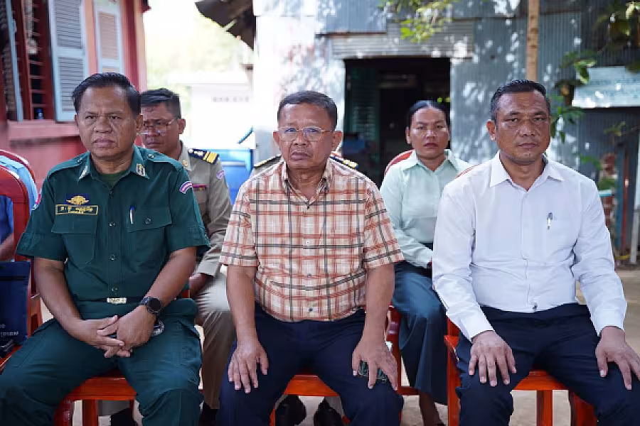 អតីតយុទ្ធជន២២គ្រួសារនៅខេត្តព្រៃវែងទទួលបានអំណោយផ្ទះថ្មីក្នុងភូមិសាស្រ្តខេត្តស្វាយរៀង - Image 9