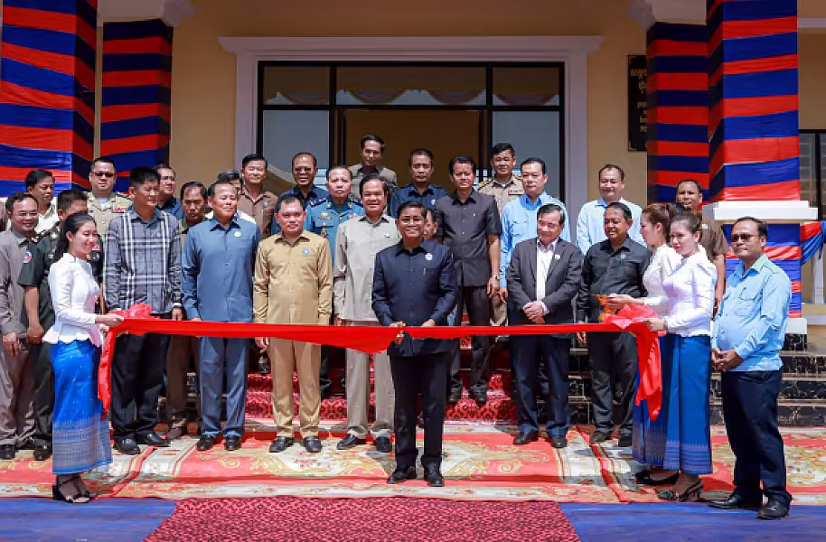 ឯកឧត្តម គន់ គីម អញ្ជើញជាអធិបតីក្នុងពិធីសម្ពោធដាក់ឲ្យប្រើប្រាស់ទីស្នាក់ការសមាគម អ.ន.ក.ខេត្តរតនគិរី - Image 8