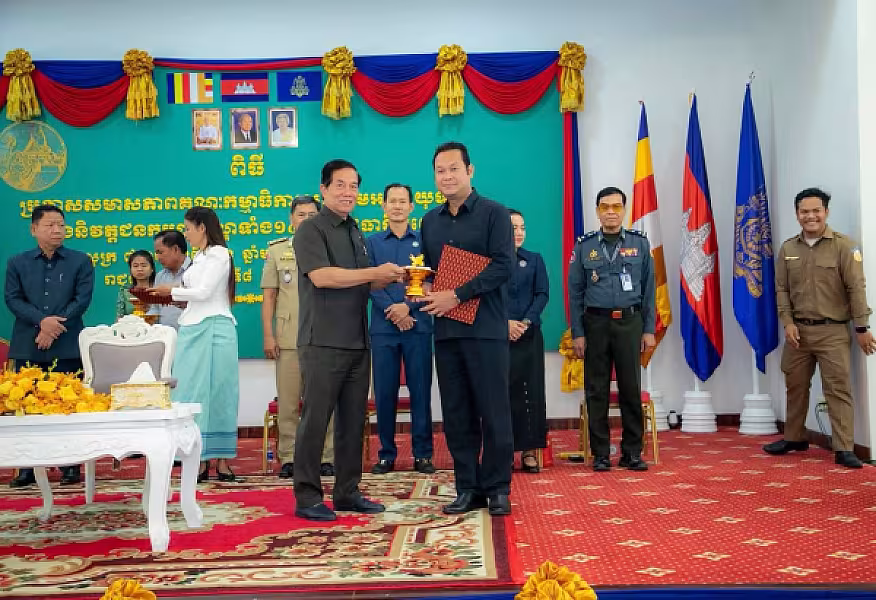 ឯកឧត្តម ឃួង ស្រេង អញ្ជើញជាអធិបតីពិធីប្រកាសសមាសភាព អ.ន.ក.ខណ្ឌទាំង១៤នៃរាជធានីភ្នំពេញ - Image 16