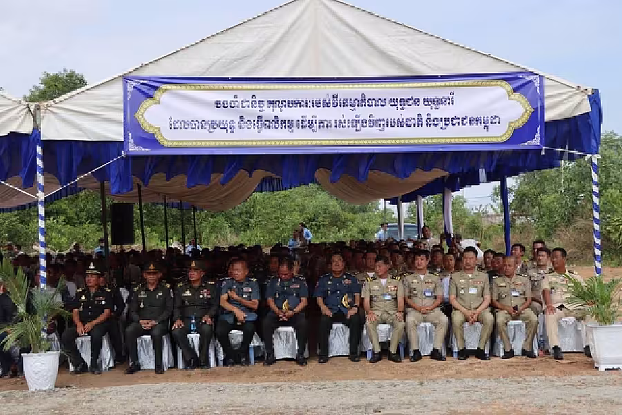 ឯកឧត្តម សាយ សំអាល់ អញ្ជើញសម្ពោធស្នាក់ការ សមាគមអតីតយុទ្ធជន និងនិវត្តជនកម្ពុជា ខេត្តព្រះស៊ីហនុ - Image 13