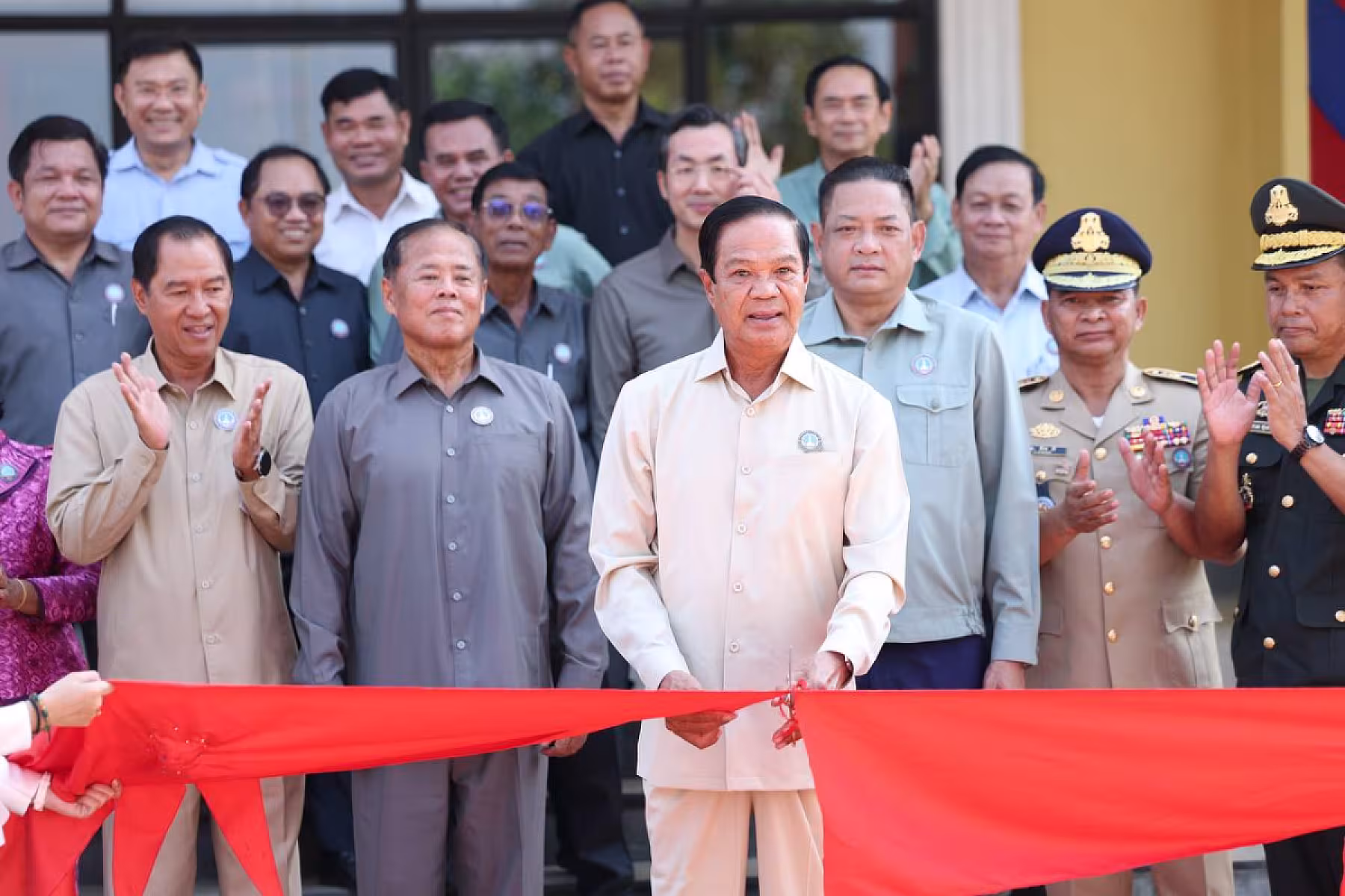 ឯកឧត្តម គន់ គីម អញ្ជើញជាអធិបតីក្នុងពិធីសម្ពោធអគារទីស្នាក់សមាគមអតីតយុទ្ធជន និងនិវត្តជនកម្ពុជា ខេត្តត្បូងឃ្មុំ