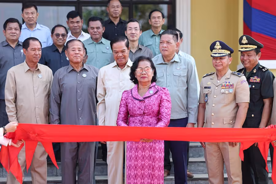 ឯកឧត្តម គន់ គីម អញ្ជើញជាអធិបតីក្នុងពិធីសម្ពោធអគារទីស្នាក់សមាគមអតីតយុទ្ធជន និងនិវត្តជនកម្ពុជា ខេត្តត្បូងឃ្មុំ - Image 5