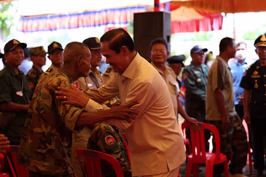 ឯកឧត្តម គន់ គីម អញ្ជើញជាអធិបតីក្នុងពិធីសម្ពោធអគារទីស្នាក់សមាគមអតីតយុទ្ធជន និងនិវត្តជនកម្ពុជា ខេត្តត្បូងឃ្មុំ - Image 10
