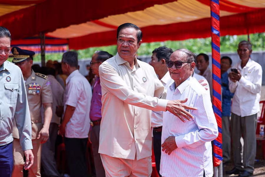 ឯកឧត្តម គន់ គីម អញ្ជើញជាអធិបតីក្នុងពិធីសម្ពោធអគារទីស្នាក់សមាគមអតីតយុទ្ធជន និងនិវត្តជនកម្ពុជា ខេត្តត្បូងឃ្មុំ - Image 15