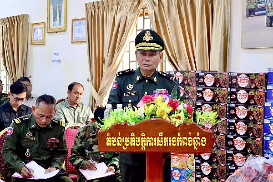 ឯកឧត្តម ឆាយ ឫទ្ធិសែន អញ្ជើញសំណេះសំណាលជាមួយអតីតយុទ្ធជន និវត្តជន នាយទាហាន និងទាហាន នៅខេត្តកំពង់ឆ្នាំង - Image 6