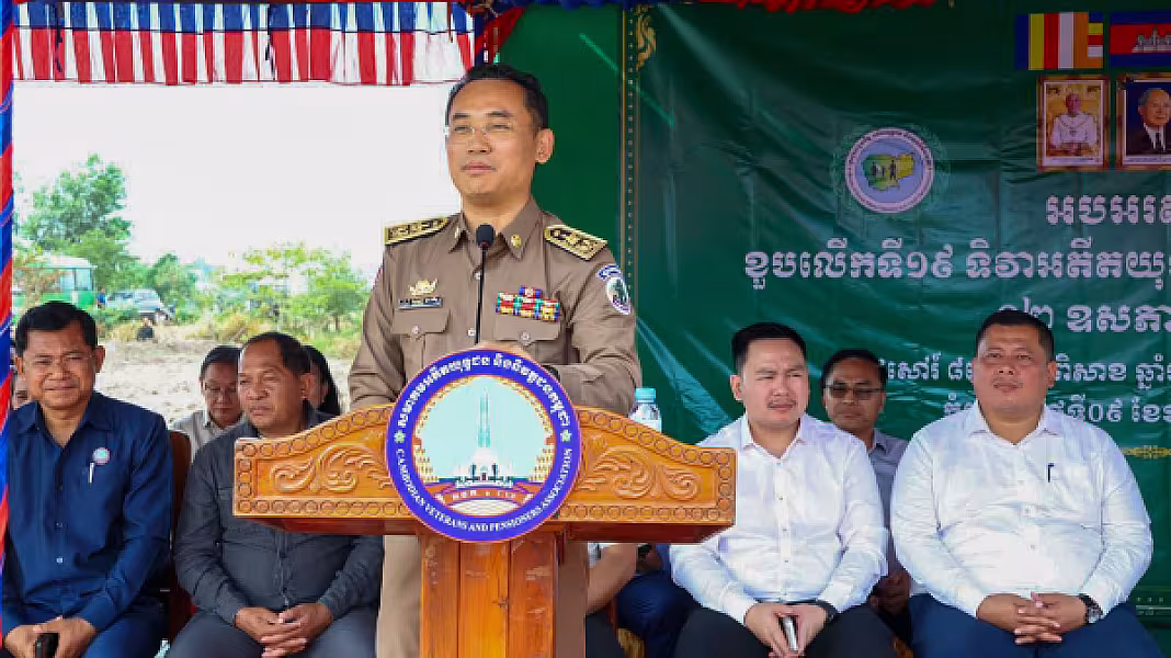 ឯកឧត្ដម នួន ផារ័ត្ន ផ្តល់ថវិកាសាងសង់សាលប្រជុំនៅមណ្ឌលអភិវឌ្ឍន៍អតីតយុទ្ធជនមរតកតេជោធិបតី ថ្លុកព្រីង - Image 2