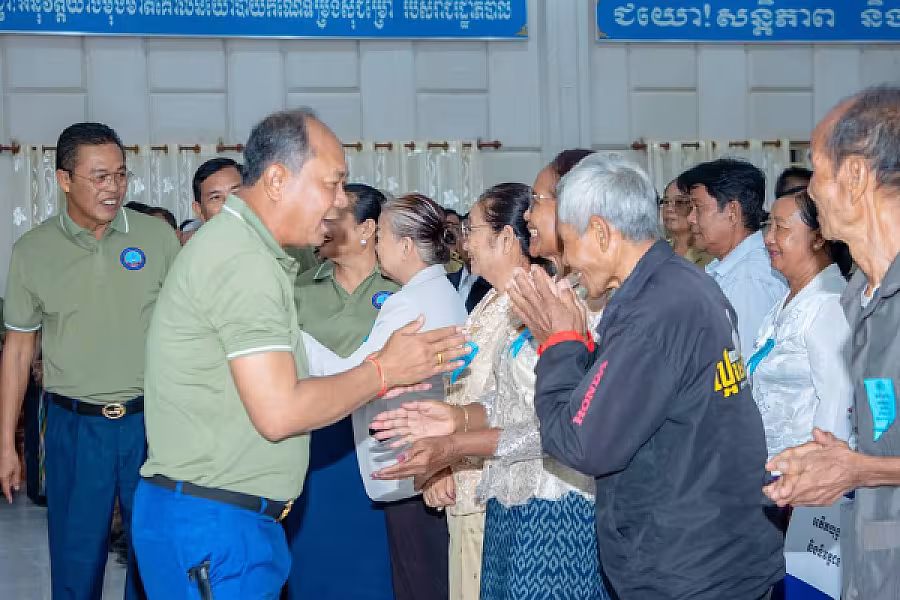 ប្រធាន អ.ន.ក.ខេត្តបន្ទាយមានជ័យ រៀបចំ អបអរសាទរខួបលើកទី១៩ ​ទិវាអតីតយុទ្ធជន និងនិវត្តជនកម្ពុជា - Image 10