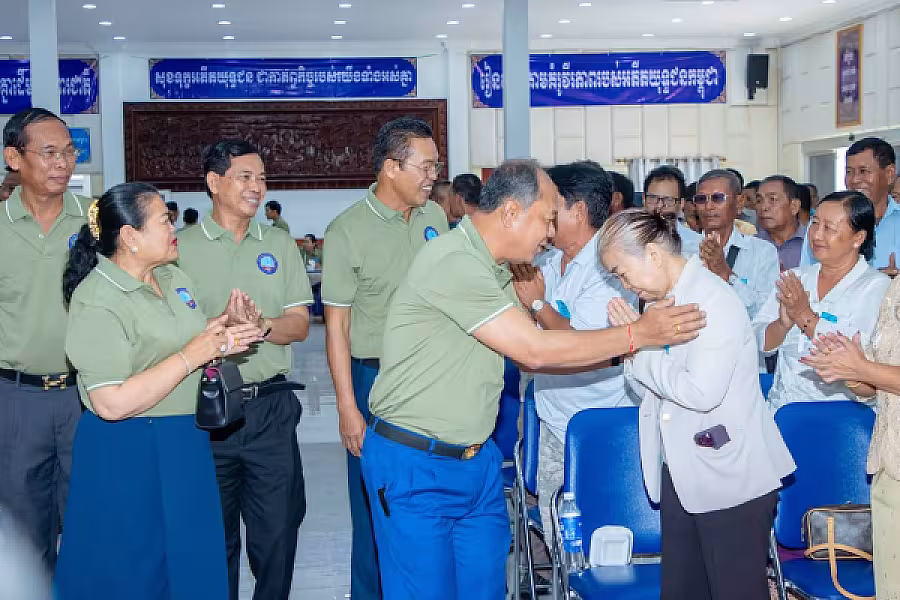 ប្រធាន អ.ន.ក.ខេត្តបន្ទាយមានជ័យ រៀបចំ អបអរសាទរខួបលើកទី១៩ ​ទិវាអតីតយុទ្ធជន និងនិវត្តជនកម្ពុជា - Image 8
