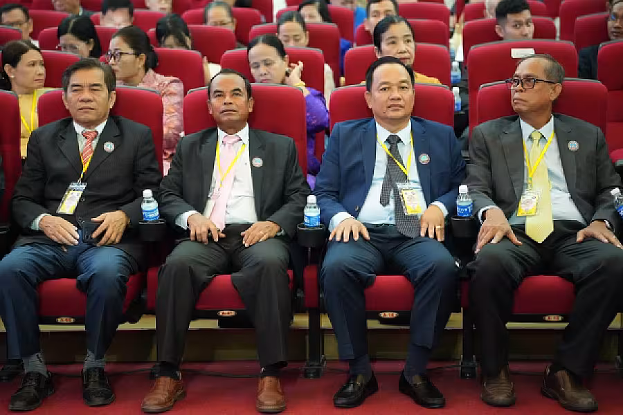 កម្រង​រូបភាពទិវាអតីតយុទ្ធជន និងនិវត្តជនកម្ពុជា លើកទី១៩ ថ្ងៃទី១២ ខែឧសភា ឆ្នាំ២០២៦ - Image 18