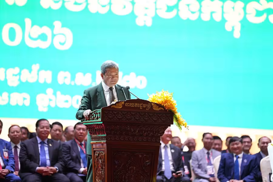 កម្រង​រូបភាពទិវាអតីតយុទ្ធជន និងនិវត្តជនកម្ពុជា លើកទី១៩ ថ្ងៃទី១២ ខែឧសភា ឆ្នាំ២០២៦ - Image 30
