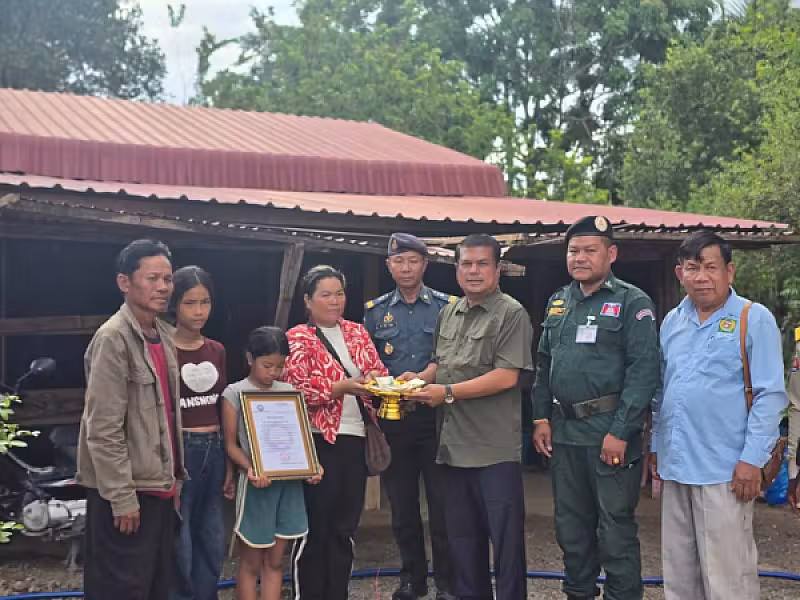 អ.ន.ក. ស្រុកភ្នំព្រឹក នាំយកថវិកាបេឡាមរណសង្គ្រោះជូនគ្រួសារសពសមាជិក