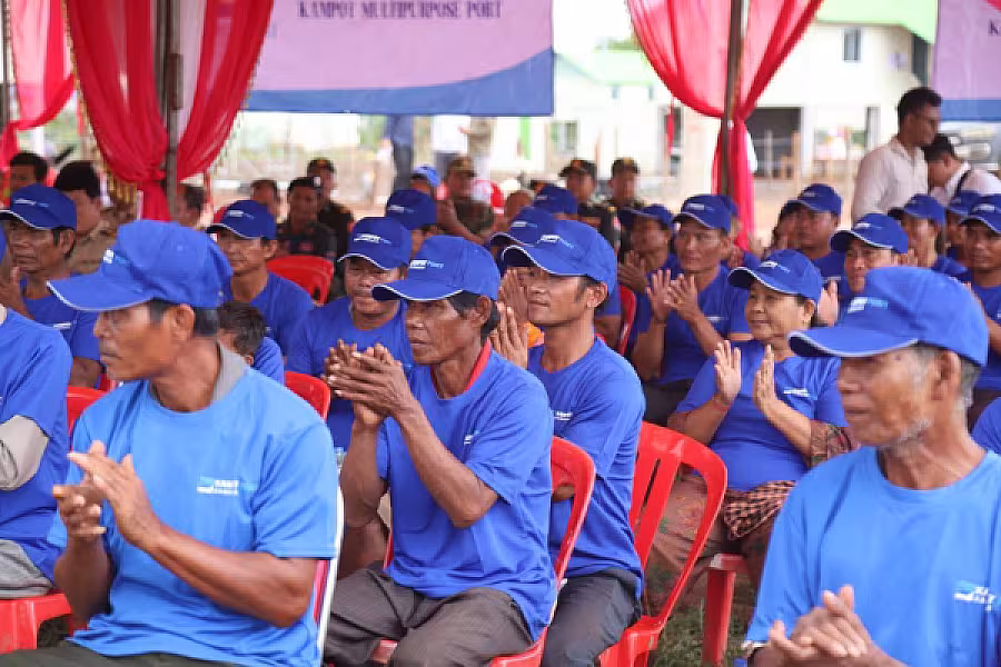 ឯកឧត្តម កិត្តិសង្គហបណ្ឌិត គន់ គីម ប្រគល់ផ្ទះ៣៨ខ្នង ជាអំណោយរបស់សម្ដេចមហាបវរធិបតី ហ៊ុន ម៉ាណែត ជូនអតីតយុទ្ធជន នៅស្រុកពញាក្រែក ខេត្តត្បូងឃ្មុំ - Image 16