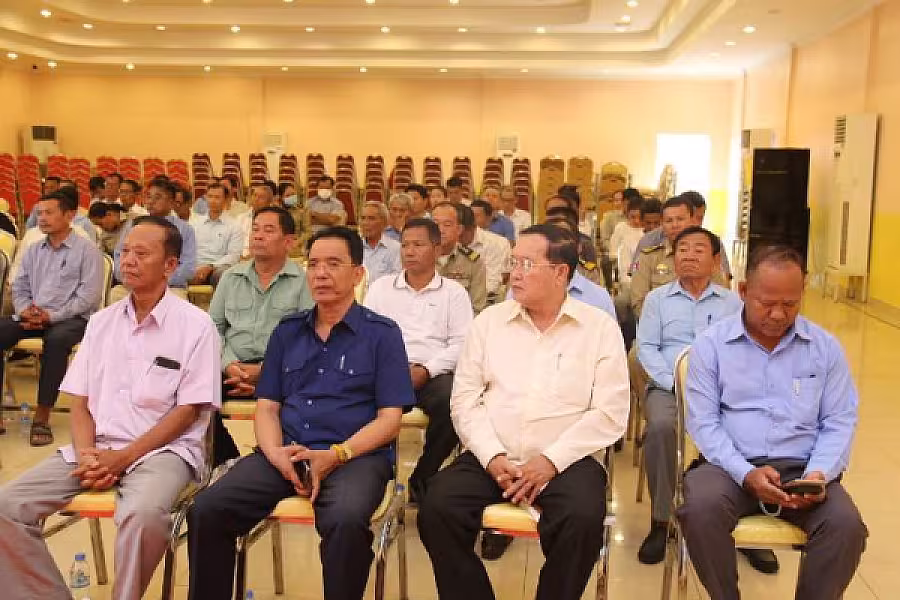 អ.ន.ក.ខណ្ឌសែនសុខ រៀបចំពិធី​​ប្រកាស​​សមាសភាព​សាខា​សមាគម​អតីតយុទ្ធជន​ និង​និវត្តជន​កម្ពុជា​សង្កាត់​ទាំង៦ នៃ​ខណ្ឌ​សែនសុខ​ រាជធានីភ្នំពេញ​ - Image 3