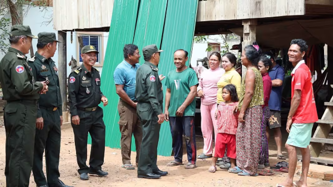 អ.ន.ក. ខេត្តកំពង់ធំ​ នាំយកអំណោយជូនអតីតយុទ្ធជនជាសមាជិកក្រុមប្រឹក្សាឃុំ - Image 9