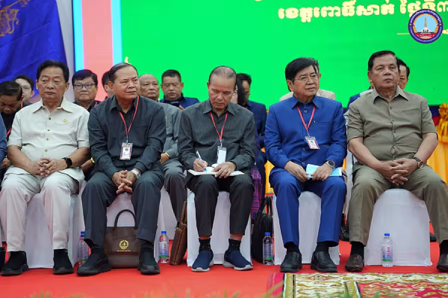 សម្ដេចតេជោ ហ៊ុន សែន ណែនាំមន្រ្តីមូលដ្ឋានខេត្តពោធិ៍សាត់ត្រូវធ្វើជាខ្នងបង្អែករបស់អតីតយុទ្ធជន និងគ្រួសារយុទ្ធជននៅសមរភូមិ  - Image 11