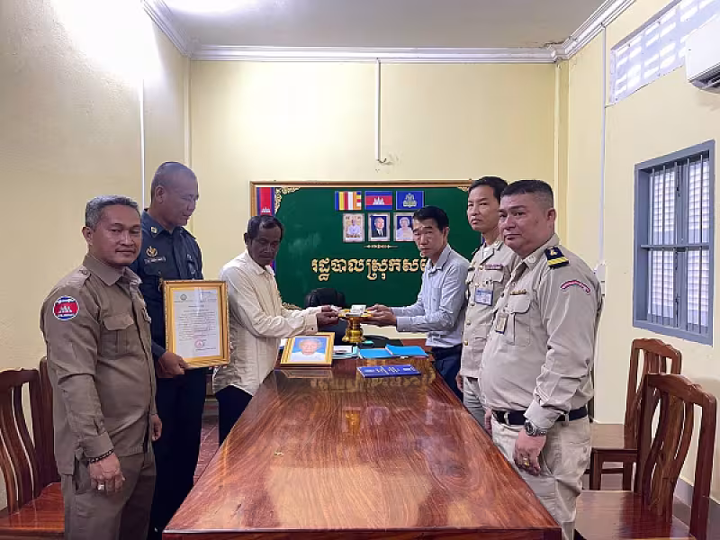អ.ន.ក.ស្រុកសង្កែ នាំយកថវិកាបេឡាមរណសង្គ្រោះជូនគ្រួសារសពសមាជិក - Image 2