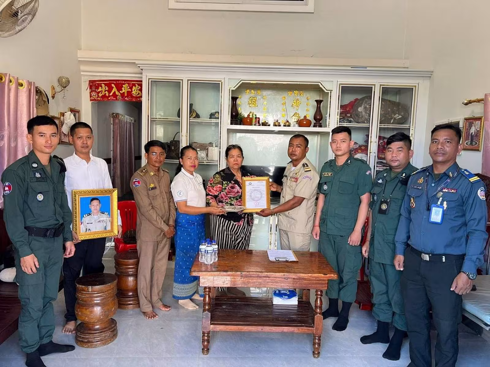 អ.ន.ក. ខេត្តកំពង់ចាម នាំយកថវិកាបេឡាមរណសង្គ្រោះជូនគ្រួសារសពសមាជិក
