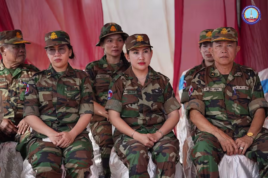 ឯកឧត្តមអ្នកឧកញ៉ា ម៉ម វណ្ណឌី អញ្ជើញចុះសាកសួរសុខទុក្ខ និងនាំយកអំណោយជូនគ្រួសារអតីតយុទ្ធជន២០៦គ្រួសារនៅខេត្តកំពង់ធំ - Image 8