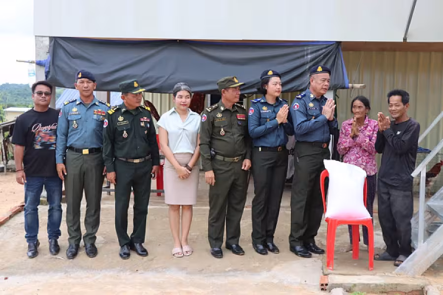 អ.ន.ក. ខេត្តព្រះសីហនុ ចុះជួបសំណេះសំណាល និងនាំយកអំណោយជូនសមាជិក - Image 9