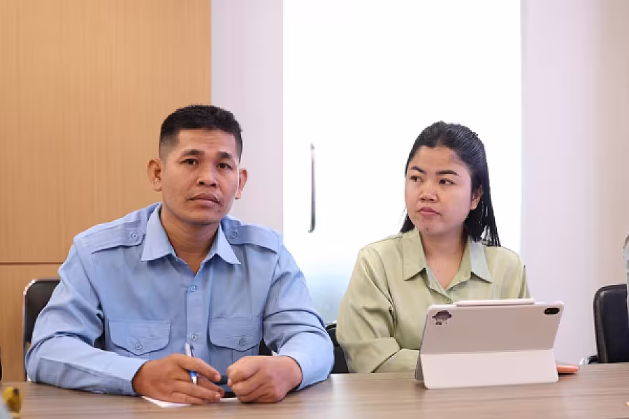ឯកឧត្តម គីម សុផារុន ដឹកនាំកិច្ចប្រជុំពិនិត្យវឌ្ឍនភាពរបស់ក្រុមការងារ ដើម្បីត្រៀមសម្រាប់កិច្ចប្រជុំគណៈកម្មាធិការការងារលើកទី៧ - Image 3