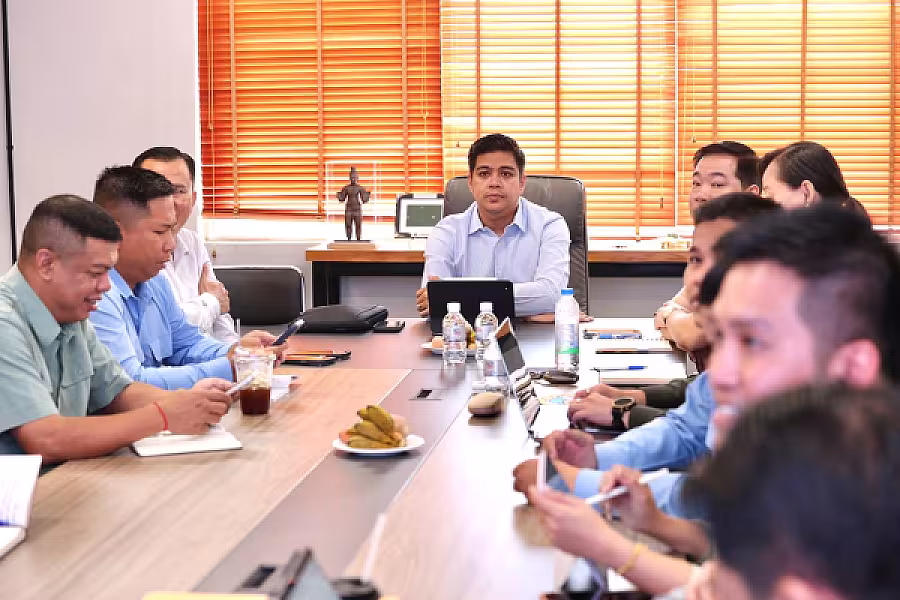 ឯកឧត្តម គីម សុផារុន ដឹកនាំកិច្ចប្រជុំពិនិត្យវឌ្ឍនភាពរបស់ក្រុមការងារ ដើម្បីត្រៀមសម្រាប់កិច្ចប្រជុំគណៈកម្មាធិការការងារលើកទី៧ - Image 12