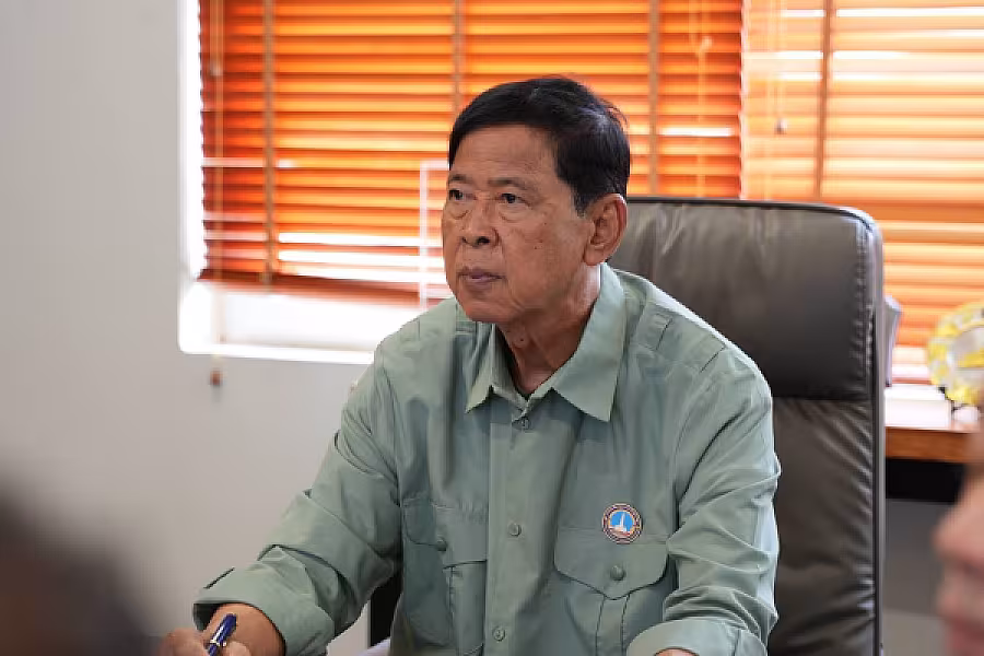 ឯកឧត្តមនាយឧត្តមសេនីយ៍ មាស សាវ៉ន អញ្ជើញដឹកនាំប្រជុំពិនិត្យ និងឆ្លង ខ្លឹមសារប្រជុំ WCM - Image 2
