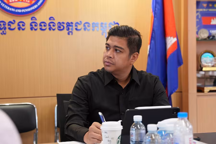 ឯកឧត្តមនាយឧត្តមសេនីយ៍ មាស សាវ៉ន អញ្ជើញដឹកនាំប្រជុំពិនិត្យ និងឆ្លង ខ្លឹមសារប្រជុំ WCM - Image 10